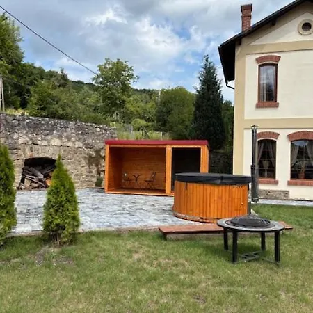 Appartement Lucia Bana *